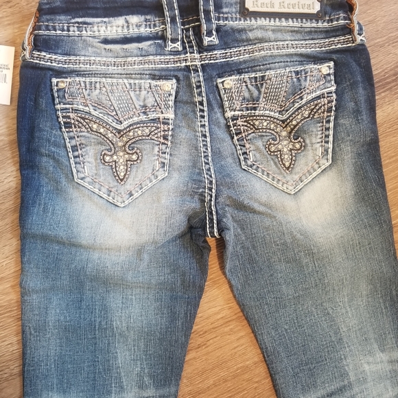 Final Price! Last Pair! NWT Rock Revival "Liri" Jeans - Picture 4 of 7